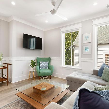 The Azalea Suite At 124 Spring Charleston Exterior photo